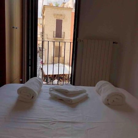 Lovely Maison In The Heart Of Bari Old Town ภายนอก รูปภาพ